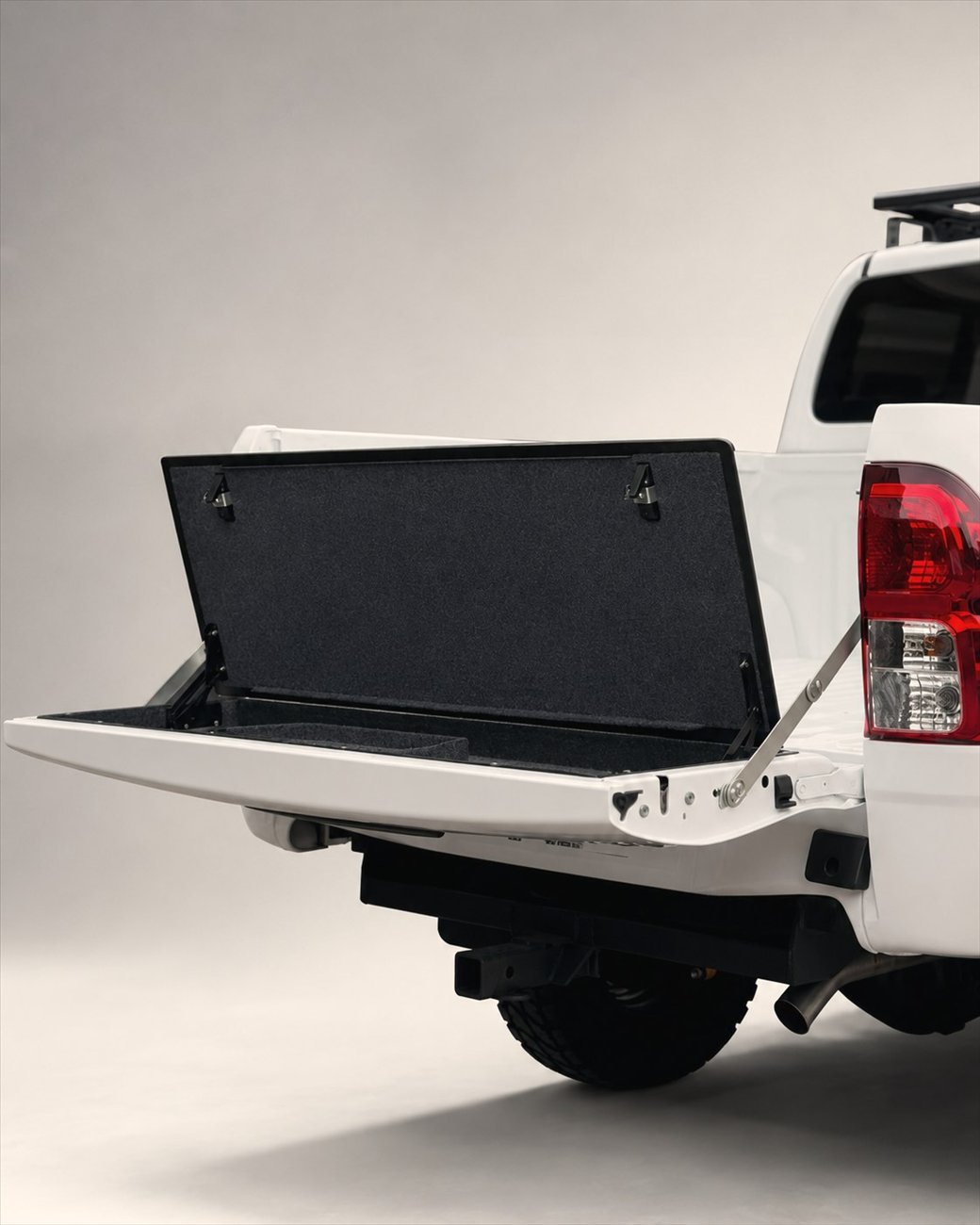 Iron Wolf Ironware - the Tailgate Vault